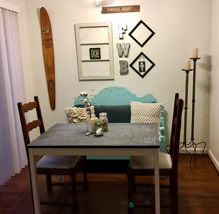 Dining area in kitchen