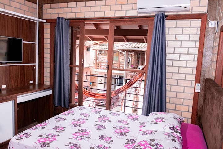 Entire home with 1 bedrooms in Palhoça - Bangalô da Santa