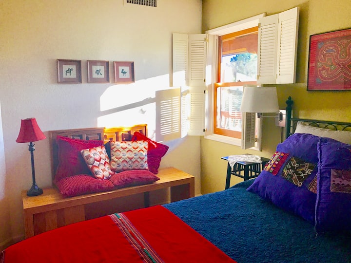 Guest photo of downstairs bedroom