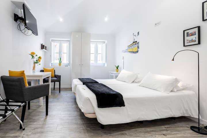 Cozy Studio,  Castle Inn Lisbon - 里斯本