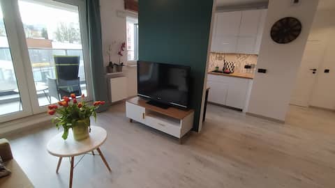 Popular Airbnb listing: Modern home Moldawska, 50m2 + parking in Ochota