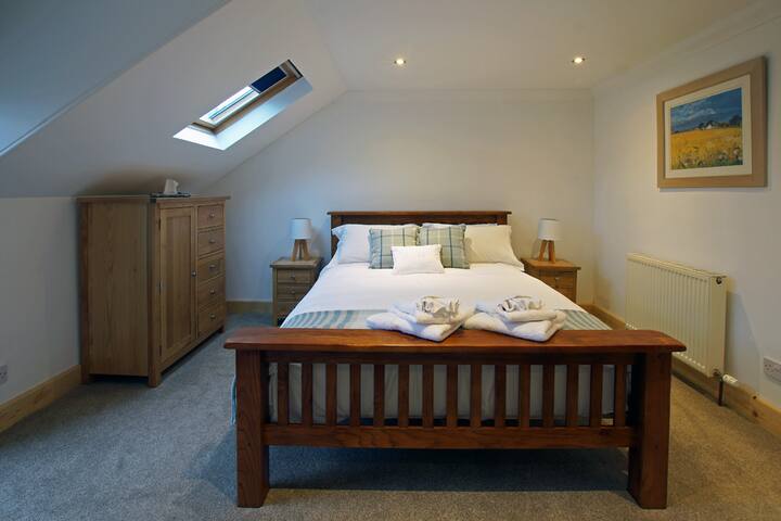Cameron Cottage  (5* reviews)