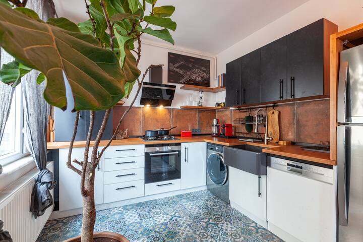 Sunrise! Panoramic Loft 🖤 Terrace BBQ gallery image 4