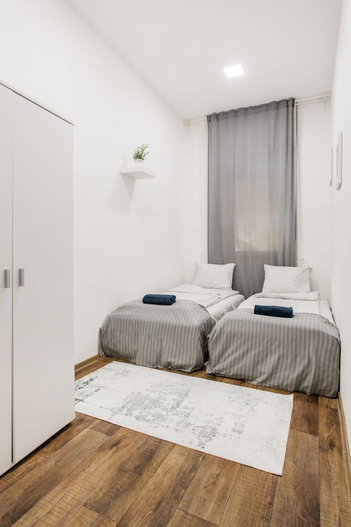 საძინებელი 1