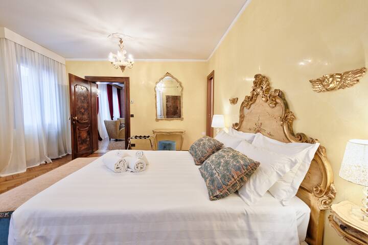 Luxury Duodo Gregolin Palace gallery image 3