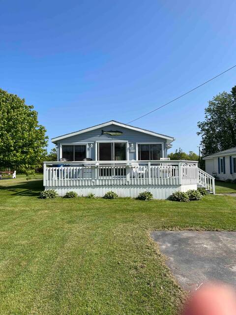 Summer home on Morgias Beach !