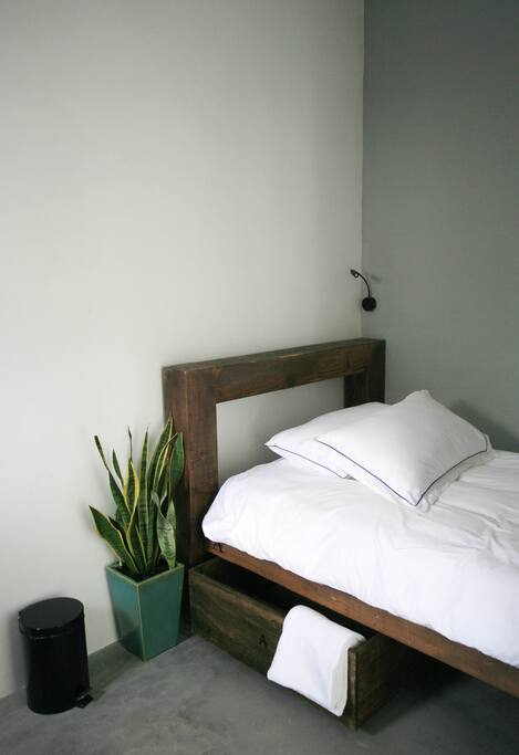 Single Bed