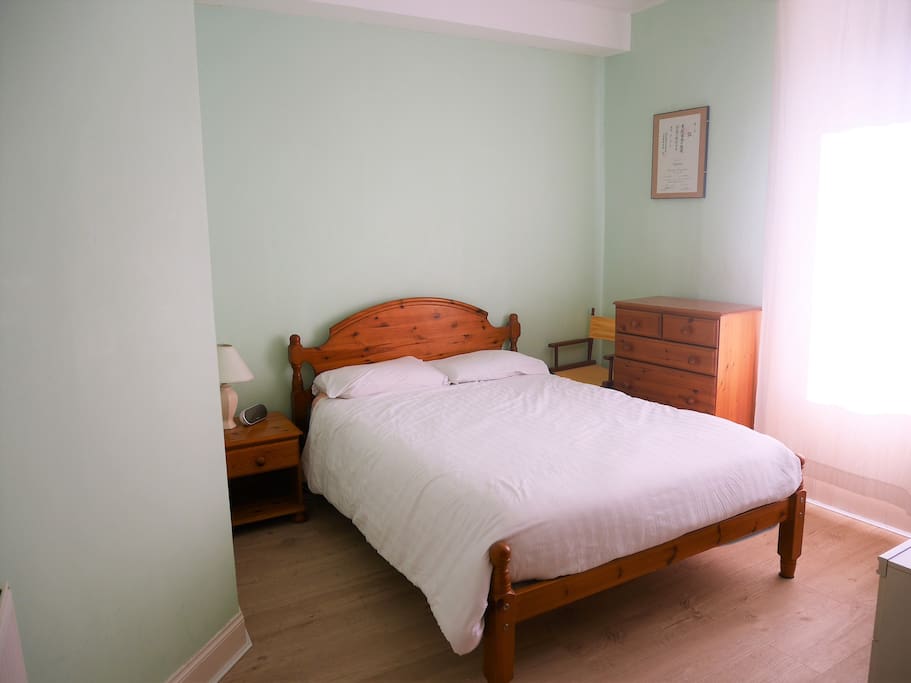 Comby double bedroom