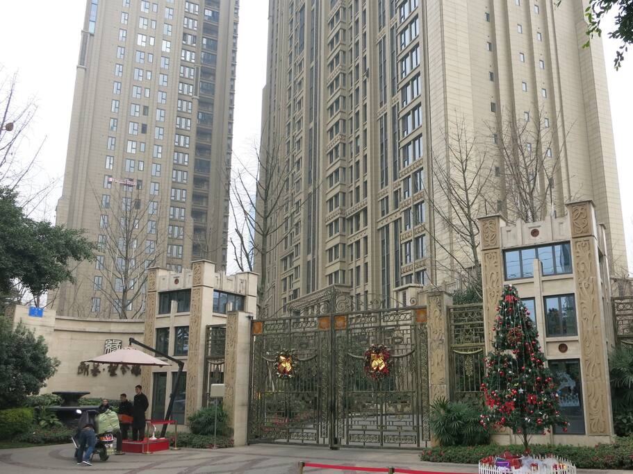 小区入户大门