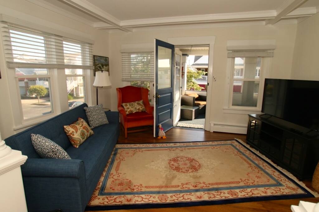 Living room to the front door