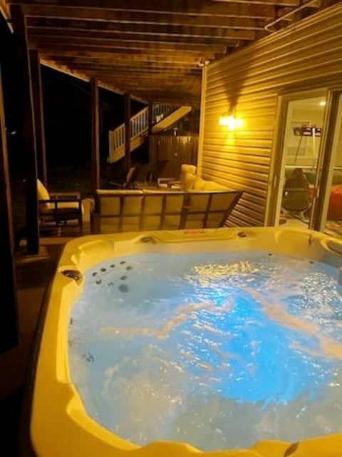 Luxury Lake Life Welcomes You!