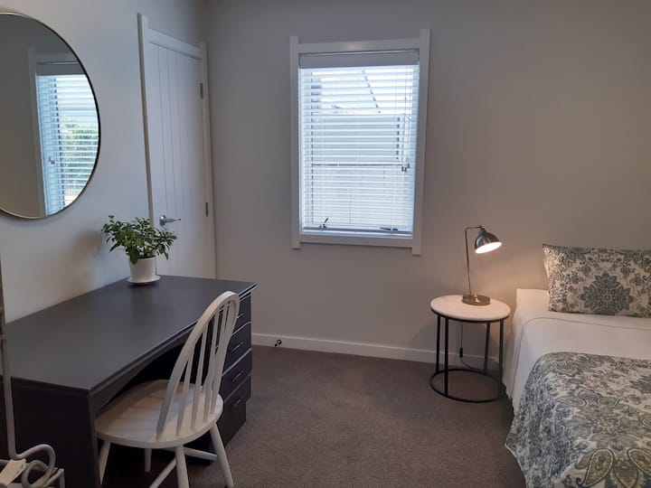 Guest bedroom with double bed