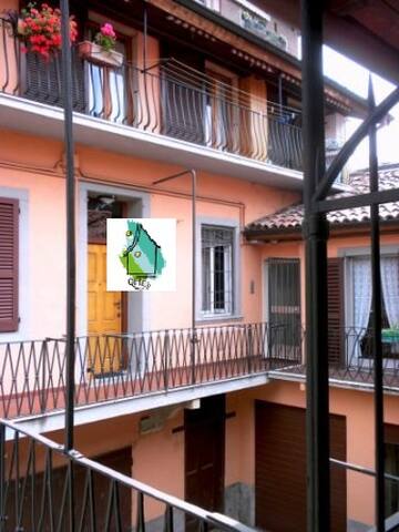 Great accomodation for group, town center gallery image 3