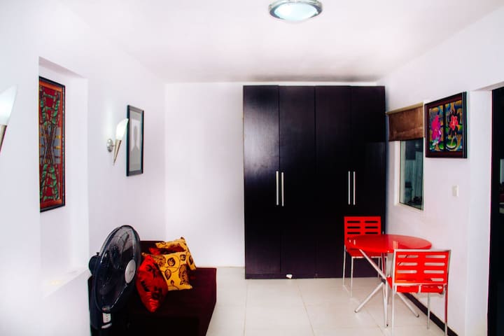 Fully furnished studio in a secure and green area