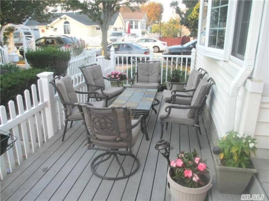Lower Deck