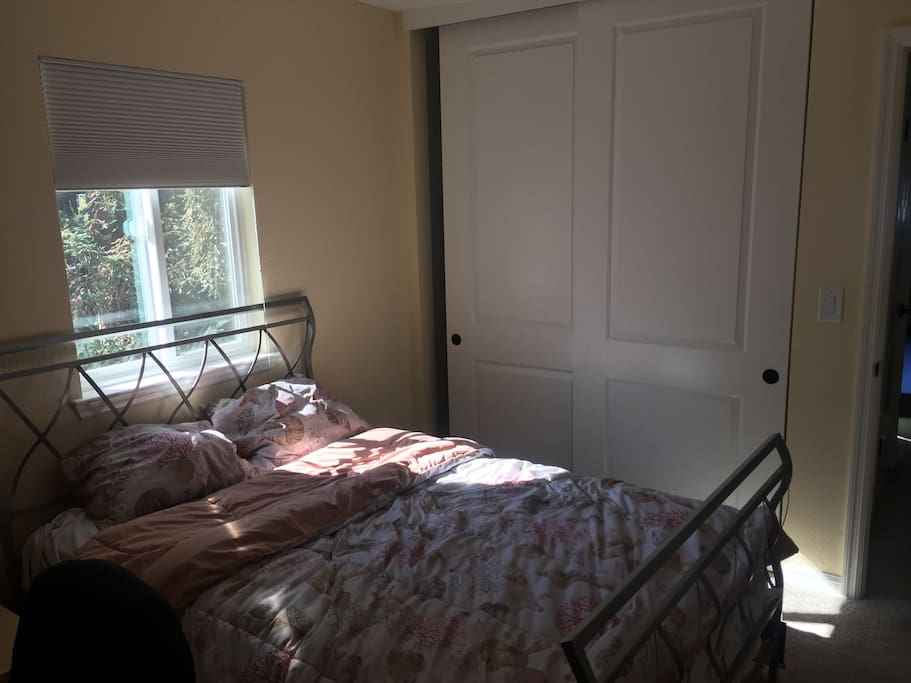 Guest Bedroom. Full 50 inch TV. No current cable since room sits vacant.