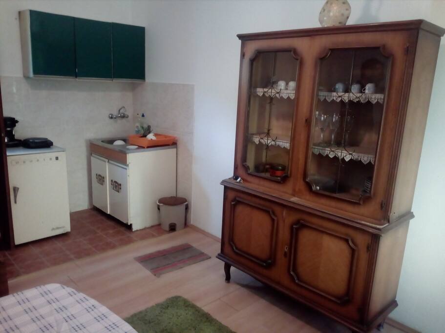 Kitchen area