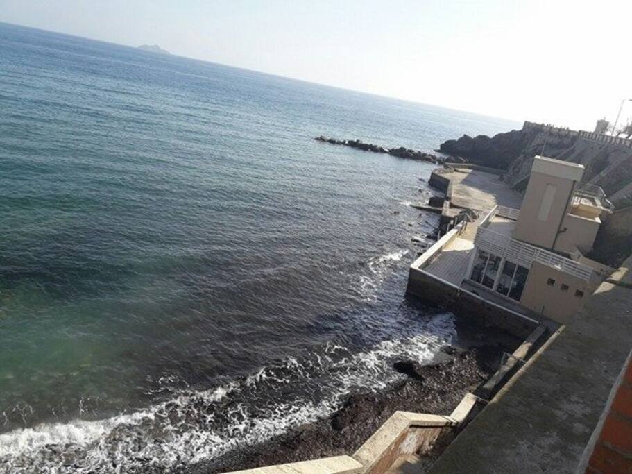 Ristorante il Teatro del mare sotto Piazza Bovio Piombino