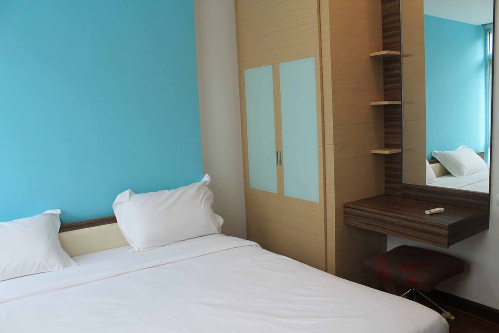 2 bedroom