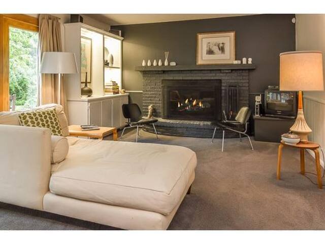 Super Bowl Get Away gallery image 3