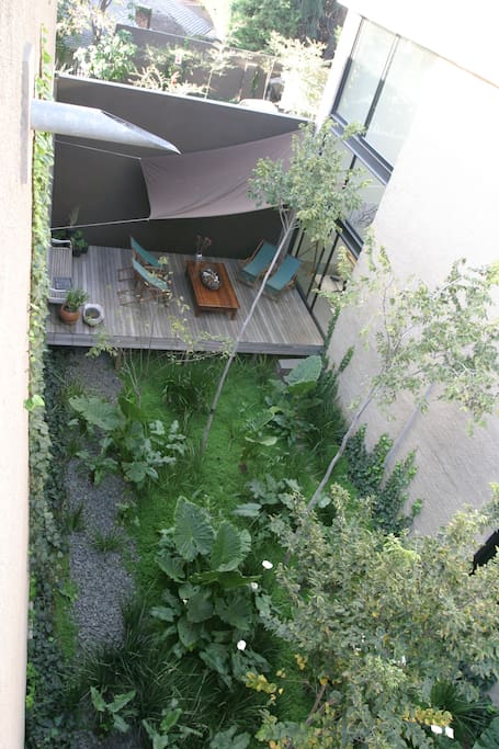 Private Courtyard