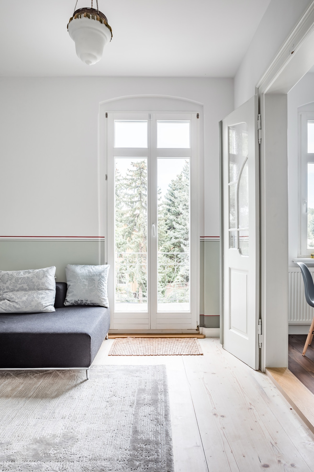 Villa Thuja, Kara Ben Nemsi - Villas for Rent in Radebeul, Sachsen, Germany  - Airbnb