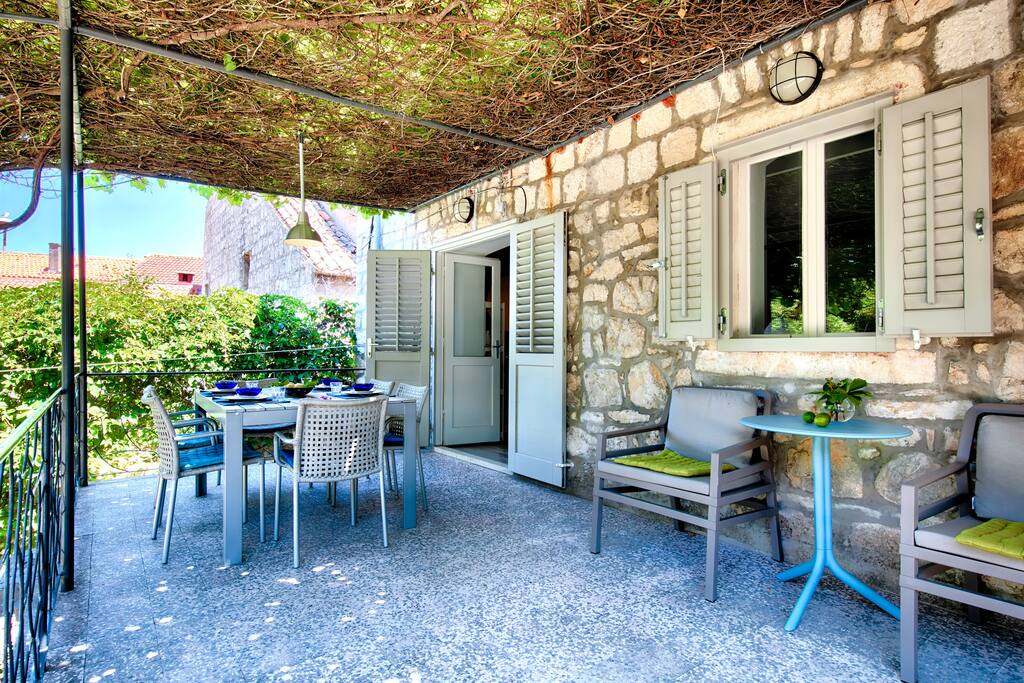 garden terrace