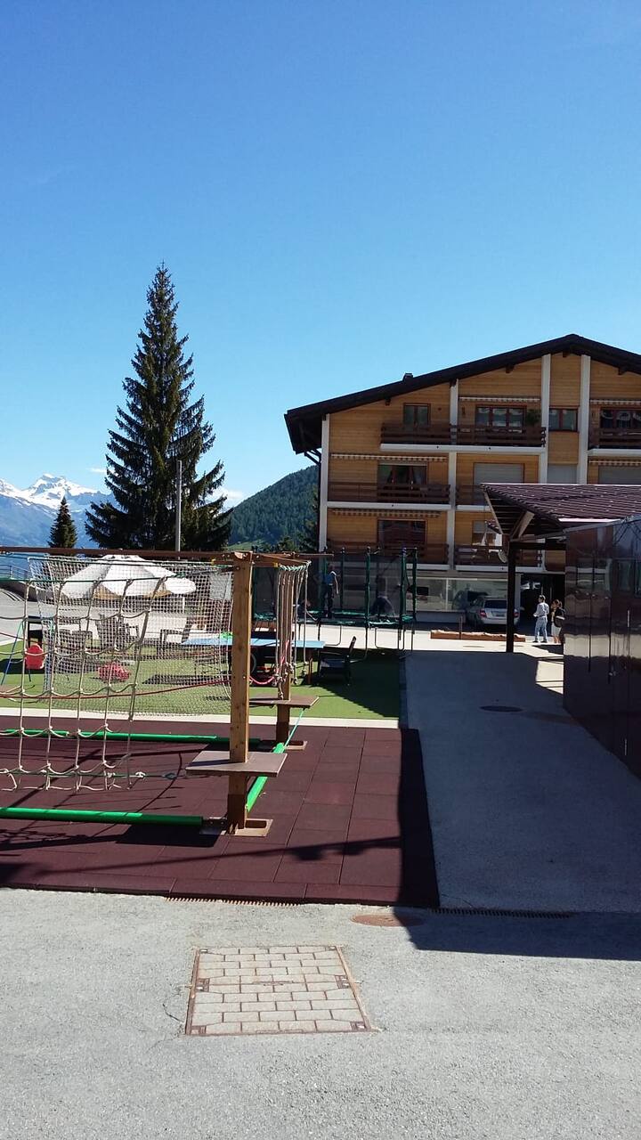 Apartment 3 1/2 in the heart of La Tzoumaz 4 Vallées
