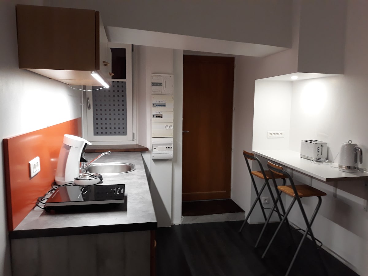 Top Airbnb: Nice beachfront studio in Hendaye