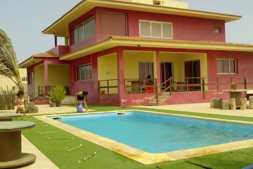 parte lateral casa e piscina