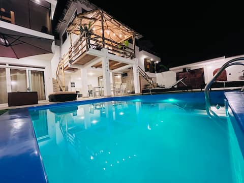 Spacious & Cozy Full Equipped Beach House