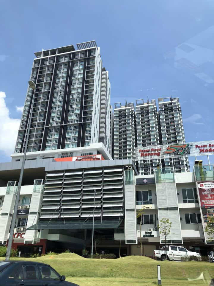 Yenni Duplex @ DeCentrum, Kajang - Lofts for Rent in Kajang, Selangor,  Malaysia