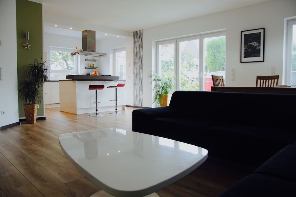 Küche und Wohnzimmer !!