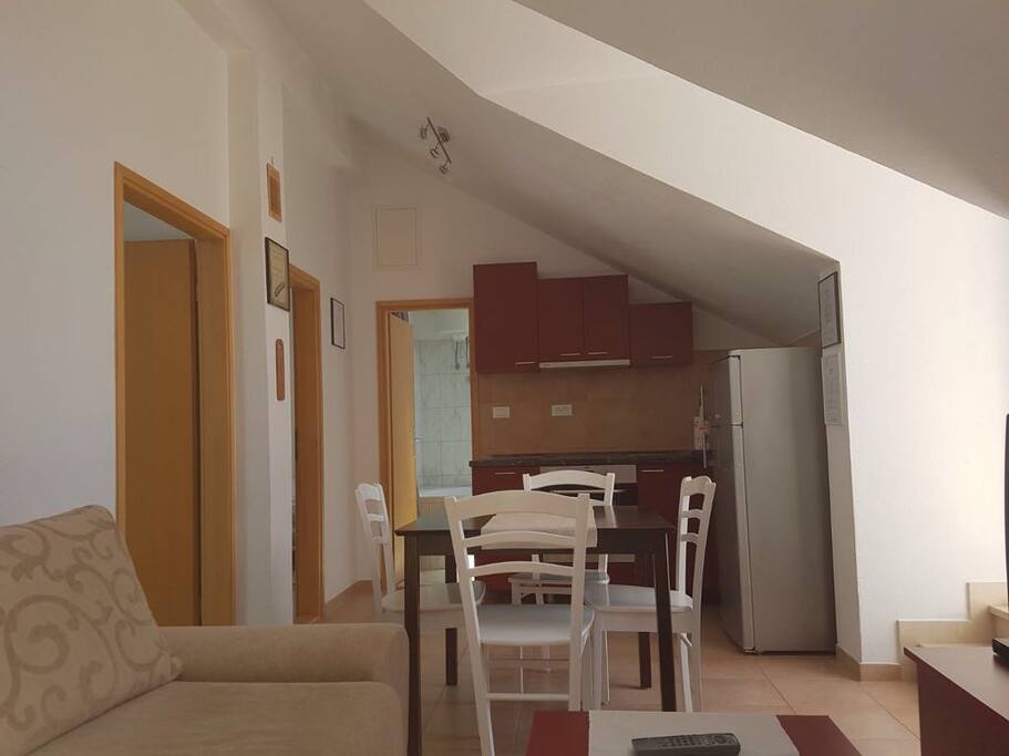 Apartman Z - kitchen and living room