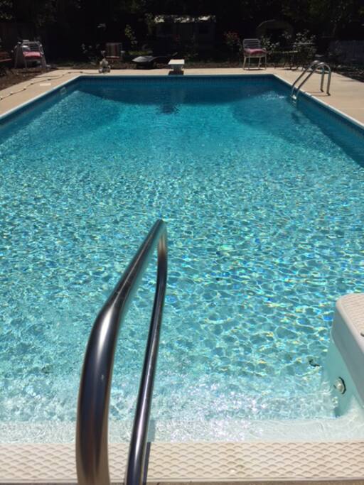 Private pool