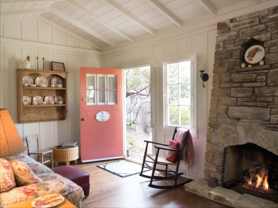 Living room with fireplace