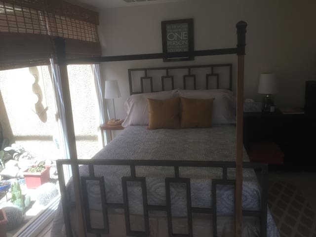 Awesome private mini-suite in 5 star location.