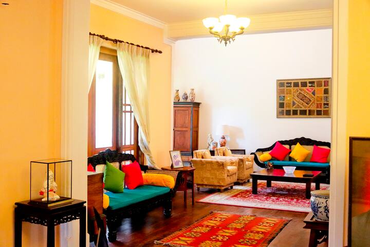 Luxury B&B in traditional elegant mansion