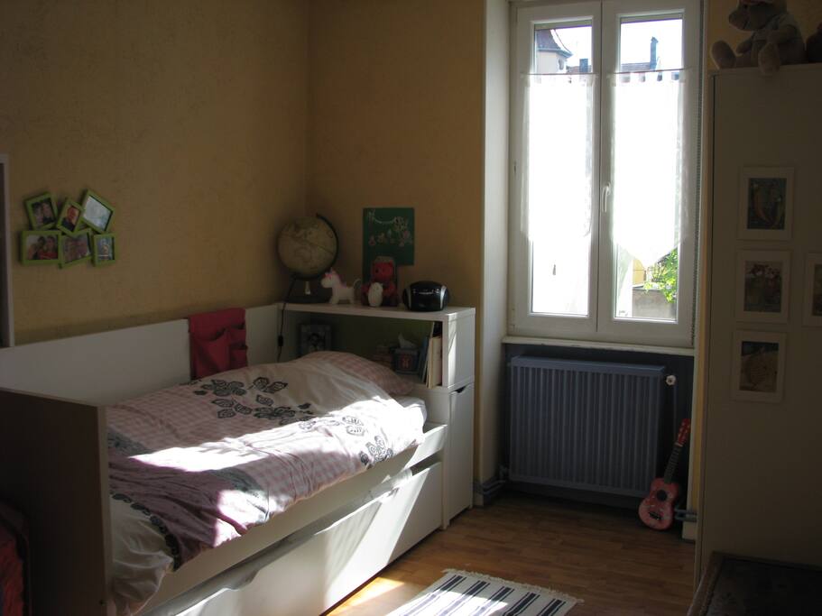 chambre à louer version une place