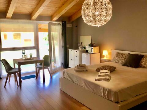Mini Tourist Accommodation 2-Il Vigneto del Borgo