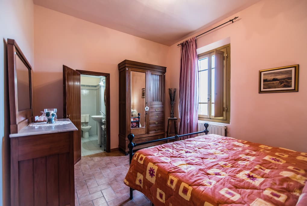 camera doppia con bagno privato