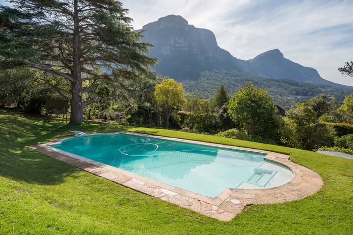 Bishopscourt Country House gallery image 2