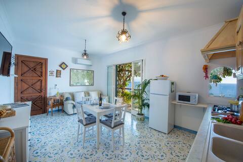 Sea Side Solandra - Holiday House in Praiano