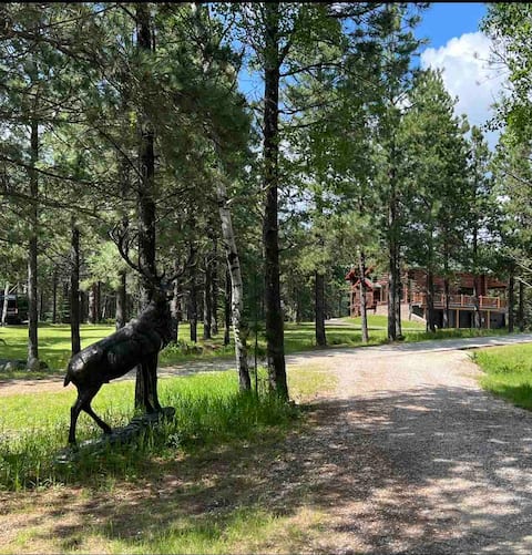 Goldstone Lodge Log Cabin Black Hills Deadwood