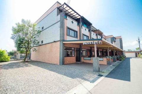 Puzzle B&B/Private Building/Barbecue/Electric Mahjong/Audio and Video Equipment/5 Cars Parking/Close