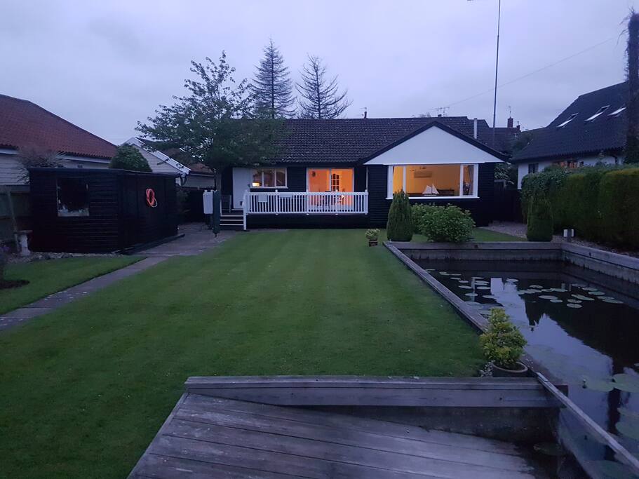 The Willows, Hoveton