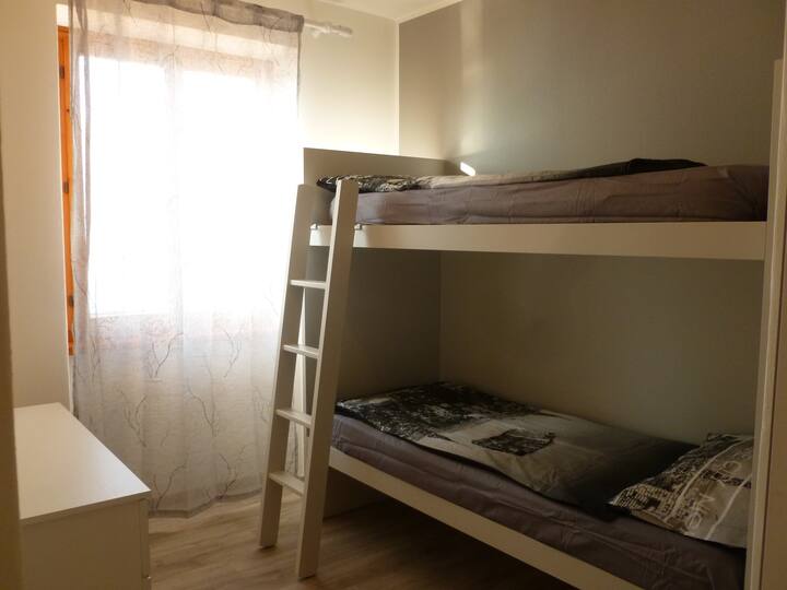 Спалня 2