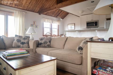 Nantucket Paradise - Private Cottage