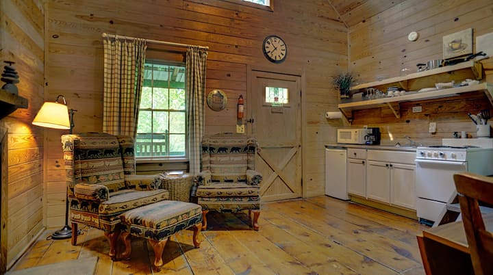 Eagle's Nest At Paradise Hills Winery Resort - Blairsville, GA