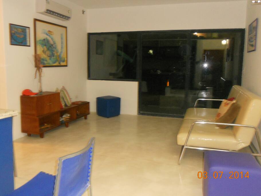 Ambiente sala cocina comedor con 1 Hab. y 1 Baño